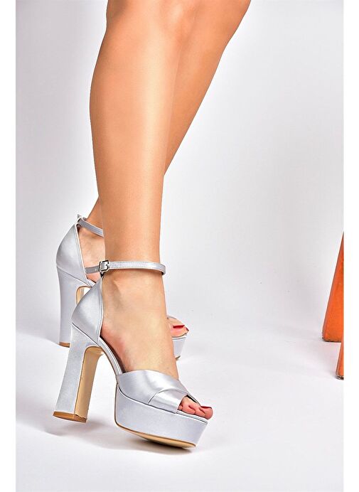 Gümüş Saten Kumaş Platform Topuklu Kadın Abiye Ayakkabı M348202504 - Görsel 4