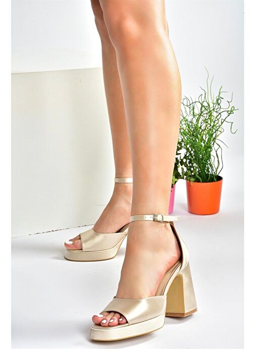 Ten Saten Kumaş Kalın Platform Topuklu Kadın Ayakkabı M570020804 - Görsel 3