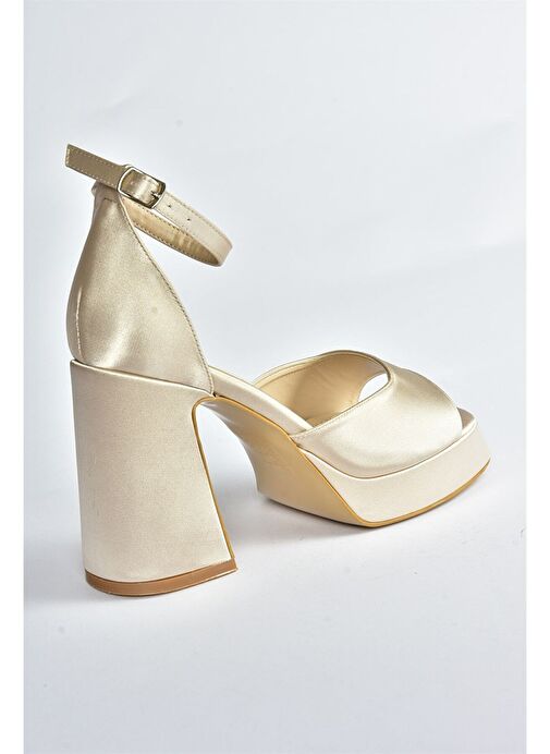 Ten Saten Kumaş Kalın Platform Topuklu Kadın Ayakkabı M570020804 - Görsel 6