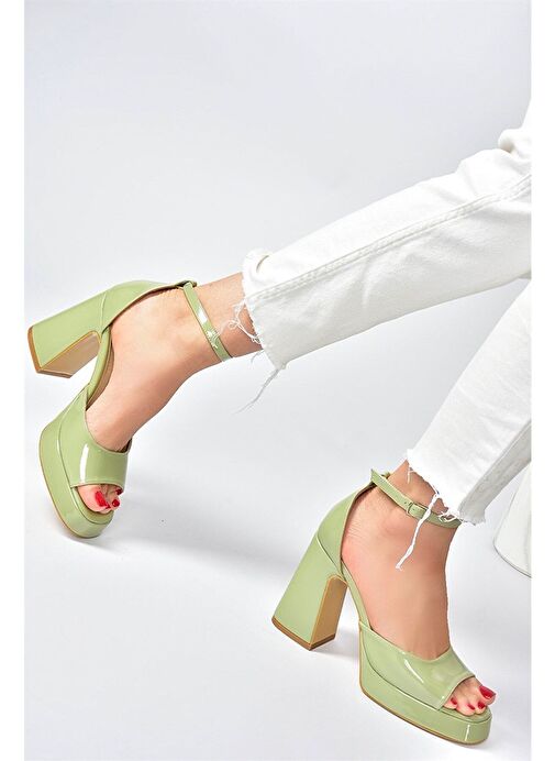 Yeşil Rugan Kalın Platform Topuklu Kadın Ayakkabı K404100208 - Görsel 6