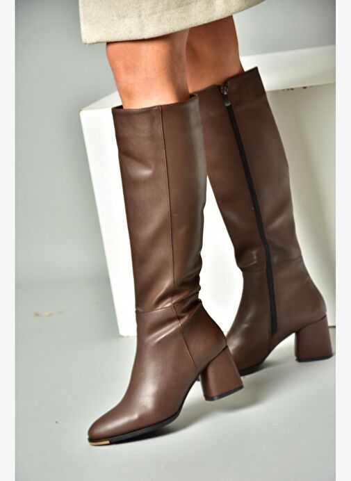 Kahverengi Alçak Topuklu Günlük Kadın Çizme J848300109 - Görsel 2