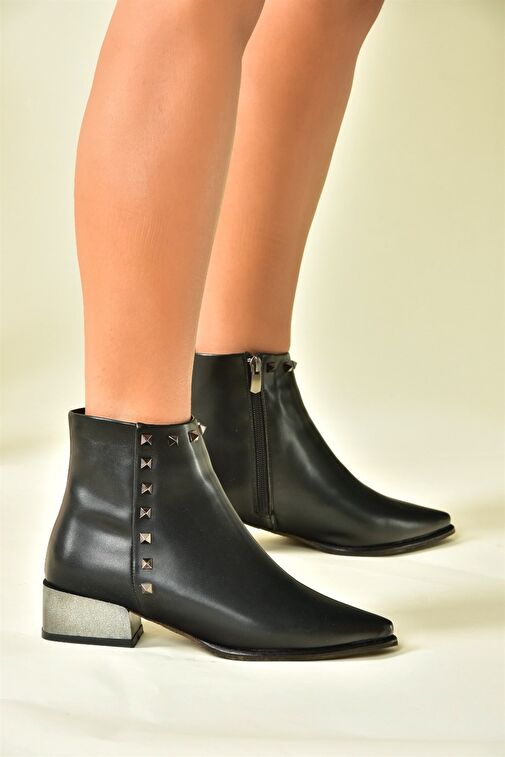 Siyah Zımba Detaylı Kadın Bot N820032309 - Görsel 4