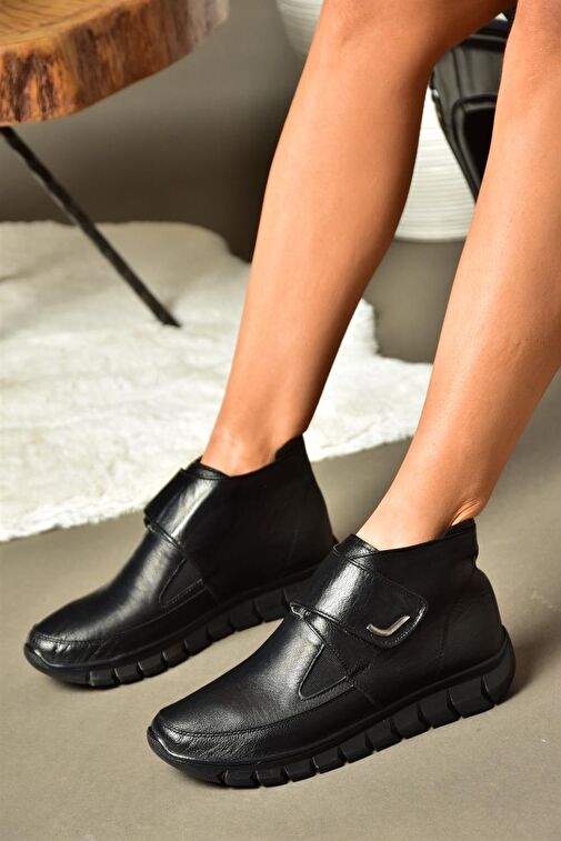 Siyah Hakiki Deri Comfort Ortopedik Taban Kadın Bot N555361003 - Görsel 4