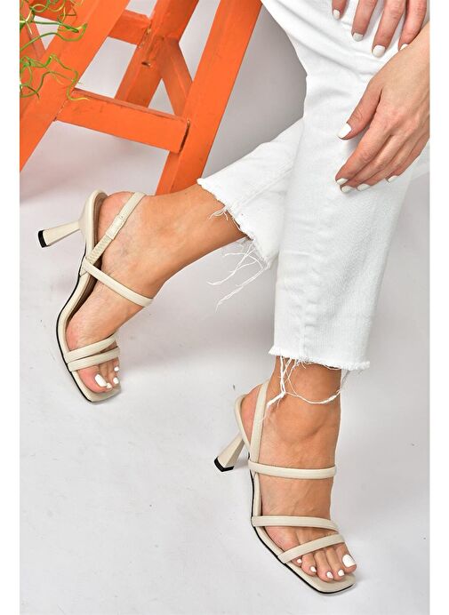 Fox Shoes Bej Kadın Topuklu Ayakkabı 10204 - Görsel 3