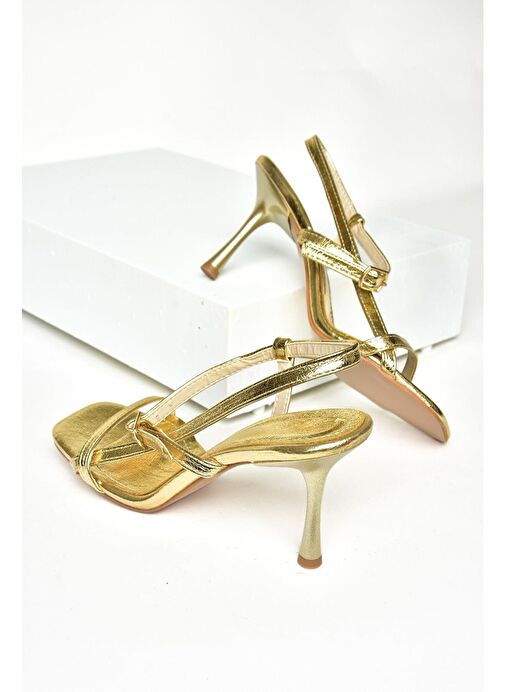 Altın İnce Bantlı Kadın Topuklu Ayakkabı P518870309 - Görsel 9