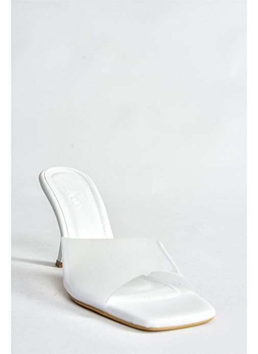 Beyaz Şeffaf Görünümlü Kalın Topuklu Kadın Terlik P590033209 - Görsel 8