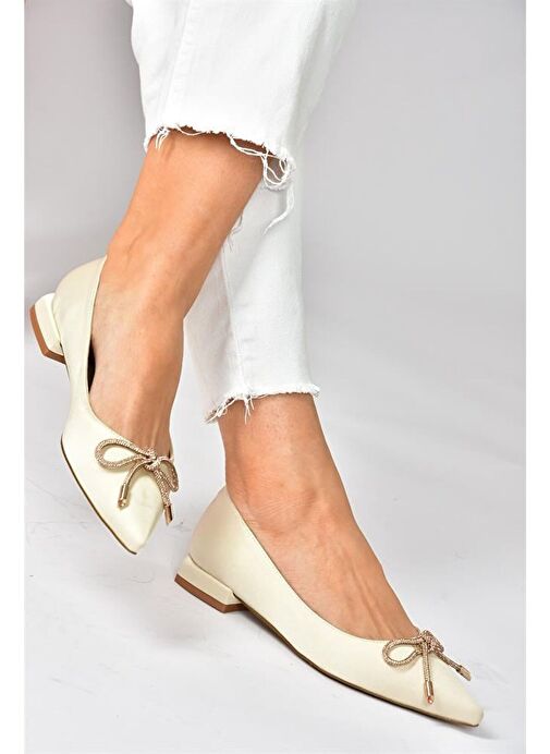 Bej Saten Kumaş Alçak Topuklu Kadın Ayakkabı P820121204 - Görsel 4