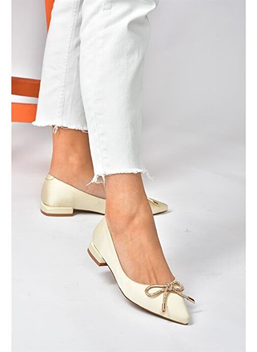 Bej Saten Kumaş Alçak Topuklu Kadın Ayakkabı P820121204 - Görsel 6