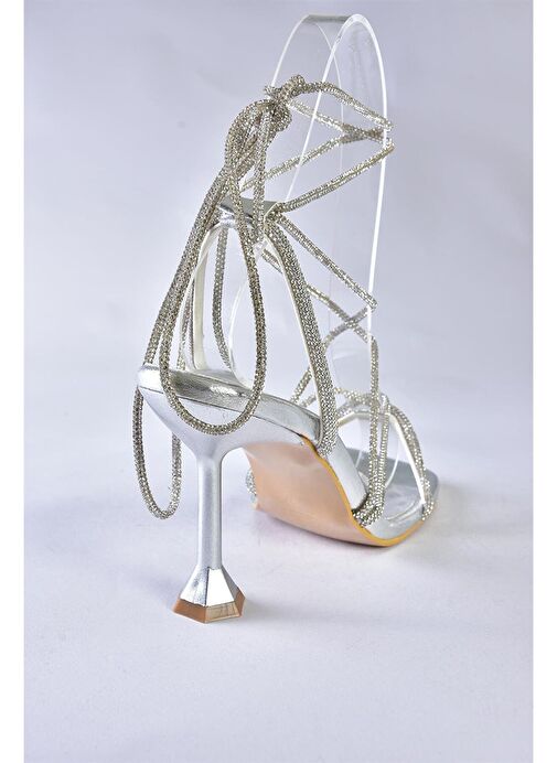 P404031009 Gümüş Taşlı Bilekten Bağlamalı Kadın Abiye Ayakkabı - Görsel 7