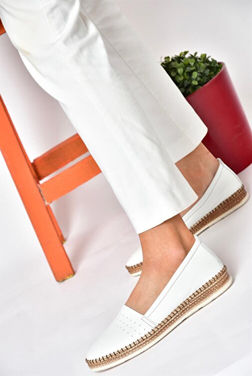 P555002503 Beyaz Hakiki Deri Günlük Kadın Ayakkabı - Görsel 2