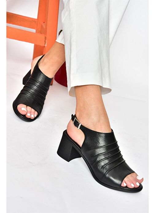P555450803 Siyah Hakiki Deri Kalın Topuklu Günlük Kadın Ayakkabı - Görsel 2