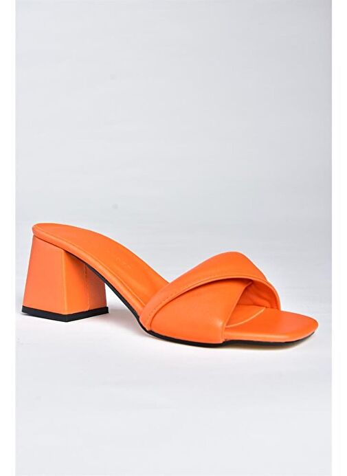 P713014109 Turuncu Kalın Topuklu Kadın Terlik - Görsel 4