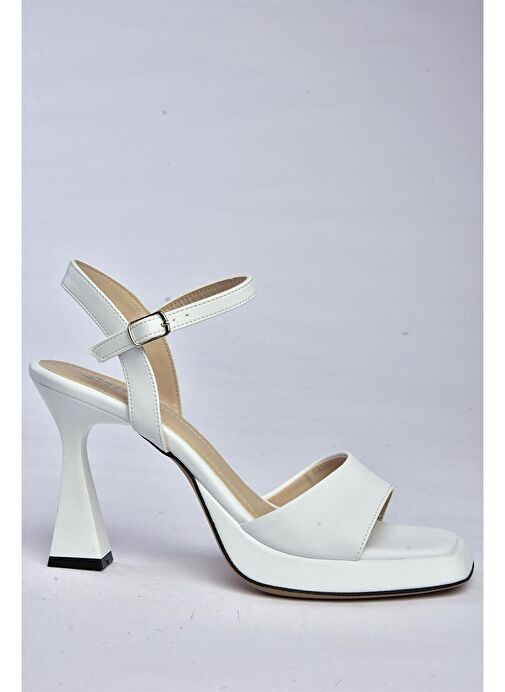 P282400409 Beyaz Kalın Topuklu Kadın Ayakkabı - Görsel 7