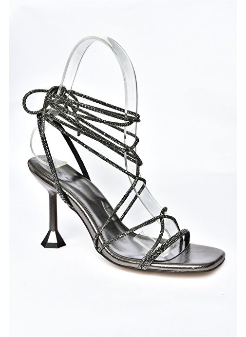 P404031009 Platin Taşlı Bilekten Bağlamalı Kadın Abiye Ayakkabı - Görsel 8