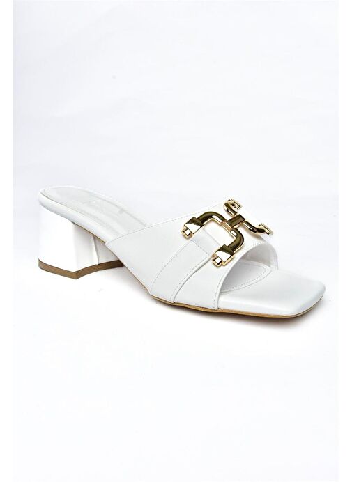 P590131409 Beyaz Tokalı Kalın Topuklu Kadın Terlik - Görsel 6