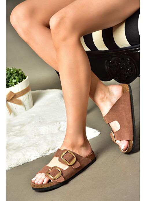 P777517402 Taba Süet Çift Bantlı Kadın Terlik - Görsel 4