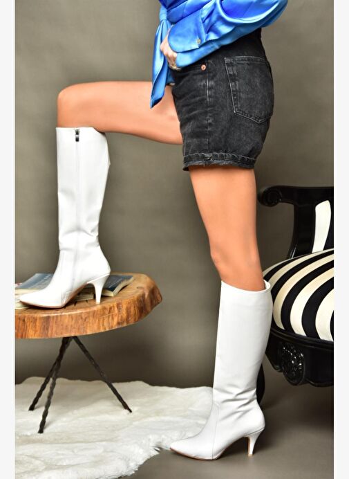 R372453009 Beyaz İnce Topuklu Kadın Çizme - Görsel 2