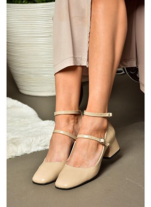 Fox Shoes Bej Kadın Rugan Topuklu Ayakkabı 11271 - Görsel 2