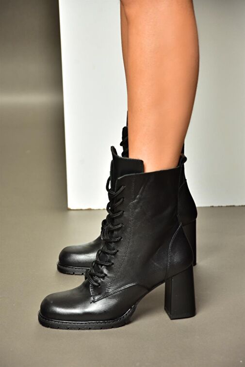 R654026703 Siyah Hakiki Deri Kalın Topuklu Kadın Bot - Görsel 4