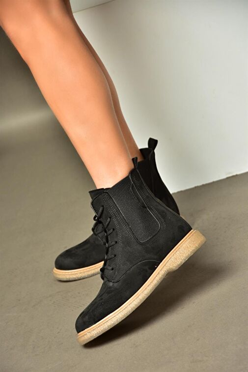 R374961902 Siyah Süet Yanı Lastikli Klasik Kadın Bot - Görsel 3