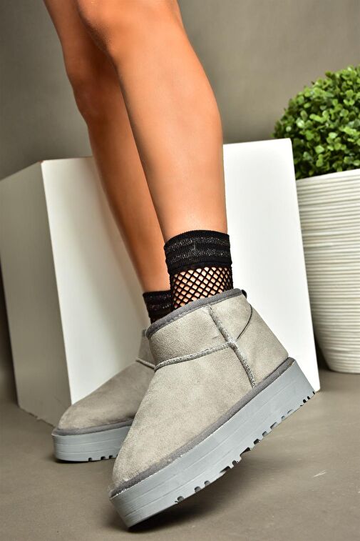 R612033402 Gri Süet İçi Tüylü Kalın Tabanlı Yarım Kadın Bot - Görsel 6