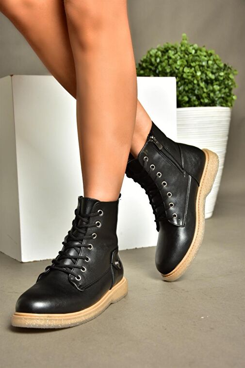 R374821609 Siyah Alçak Tabanlı Klasik Kadın Bot - Görsel 3