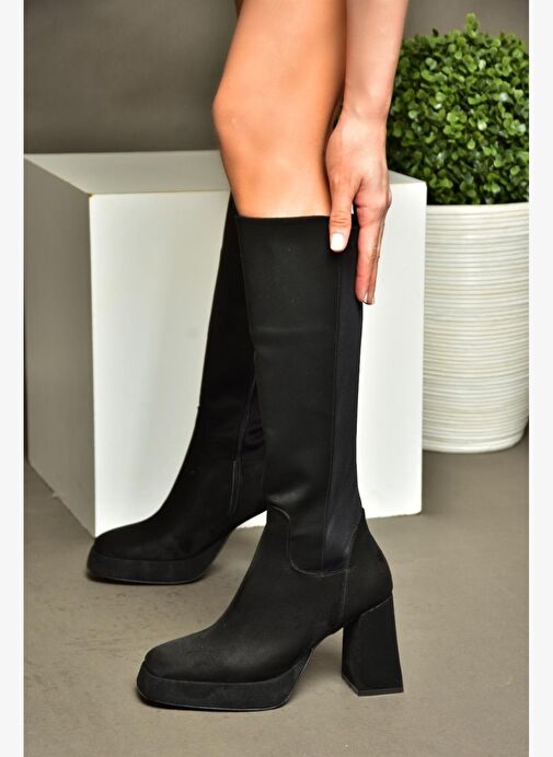R282230302 Siyah Süet Platform Kalın Topuklu Arkası Lastikli Kadın Çizme - Görsel 2