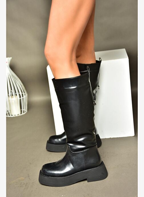 R610067009 Siyah Kalın Tabanlı Çizme - Görsel 3
