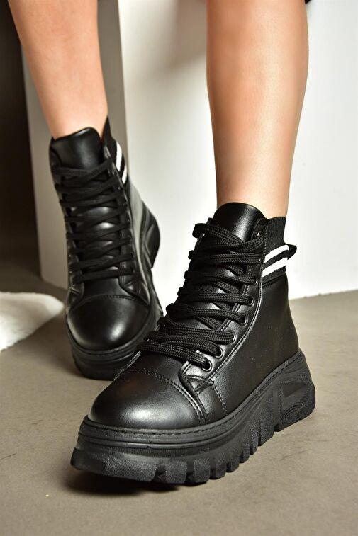 R250660009 Siyah Kalın Tabanlı Kadın Bot - Görsel 2