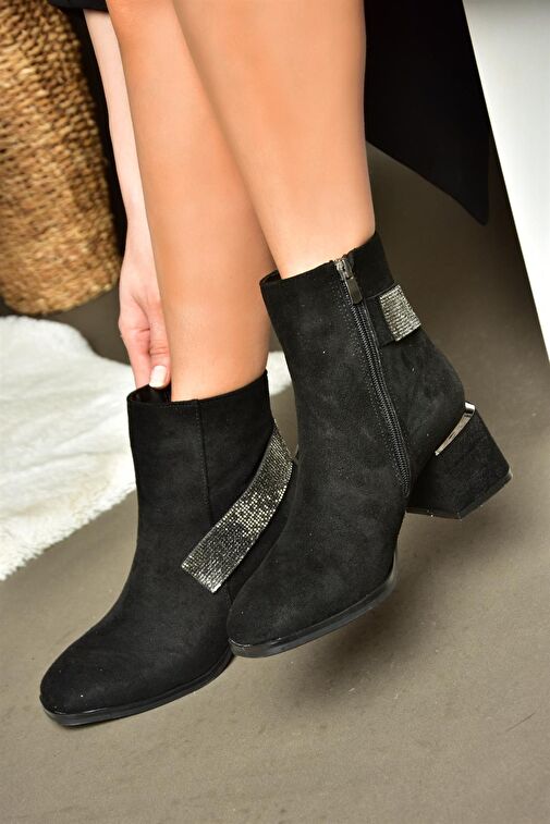 R241442202 Siyah Süet Taş Aksesuarlı Kalın Topuklu Kadın Bot - Görsel 6