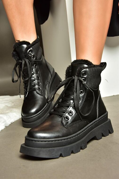 R250008009 Siyah Kalın Tabanlı Kadın Postal Bot - Görsel 3