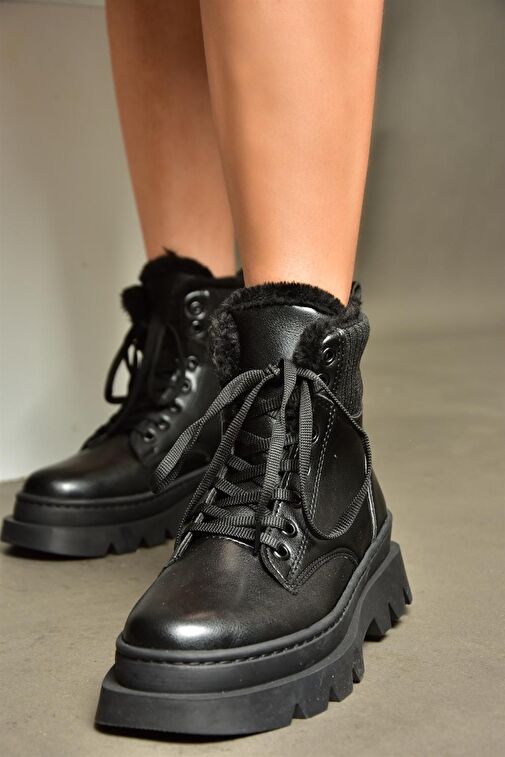 R250008009 Siyah Kalın Tabanlı Kadın Postal Bot - Görsel 4