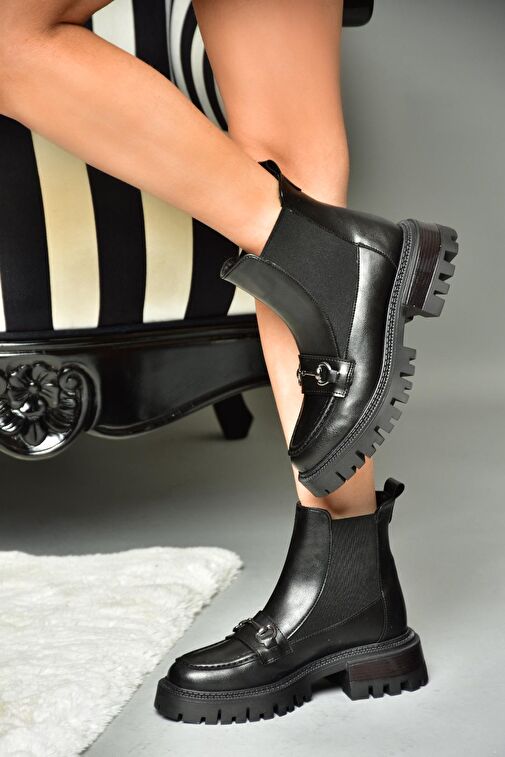 R312154109 Siyah Kalın Tabanlı Kadın Bot - Görsel 3