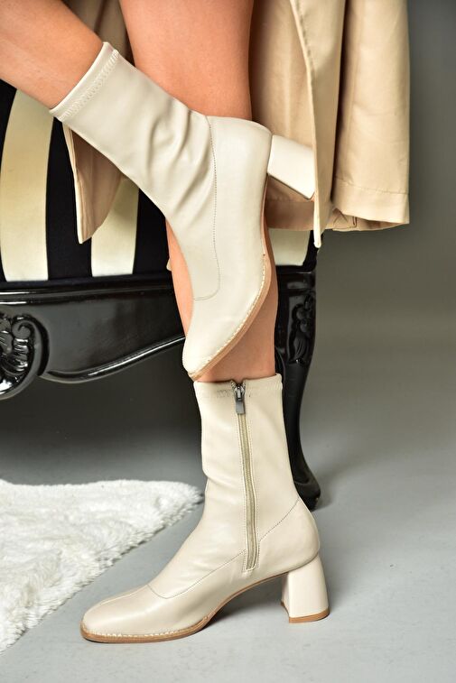 R404200109 Bej Streç Kalın Topuklu Kadın Bot - Görsel 3