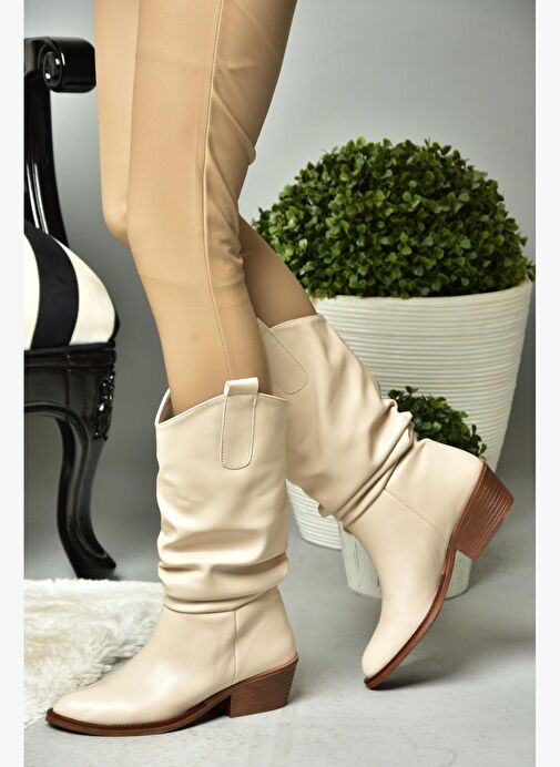 R280080509 Bej Alçak Topuklu Büzgülü Kadın Çizme - Görsel 6