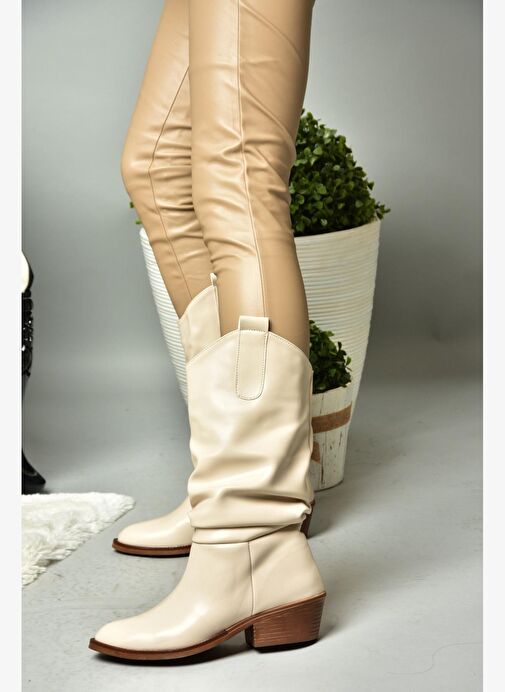 R280080509 Bej Alçak Topuklu Büzgülü Kadın Çizme - Görsel 7