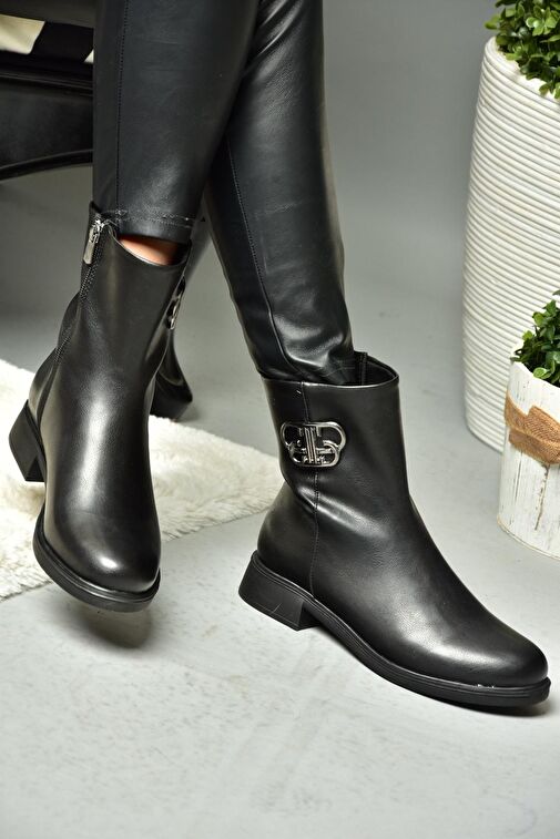 R312222109 Siyah Alçak Tabanlı Kadın Bot - Görsel 4