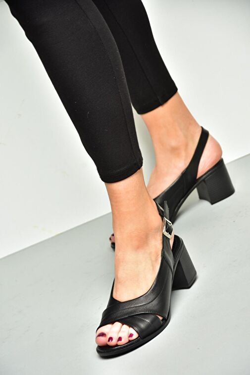 P555452203 Siyah Hakiki Deri Kalın Topuklu Kadın Ayakkabı - Görsel 2