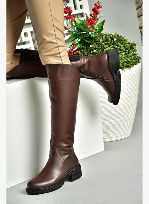 N654032803 Kahverengi Hakiki Deri Alçak Topuklu Kadın Çizme - Görsel 5