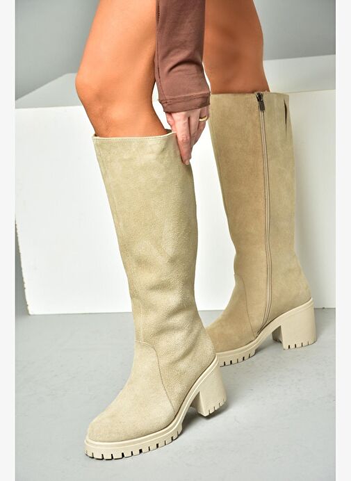 R654047702 Bej Hakiki Deri Süet Kalın Topuklu Kadın Çizme - Görsel 2