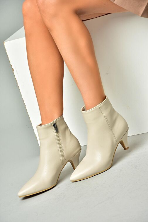 R404710009 Bej Alçak Topuklu Kadın Bot - Görsel 4