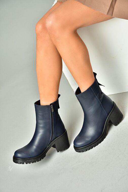 R654006503 Lacivert Hakiki Deri Kalın Topuklu Kadın Bot - Görsel 3