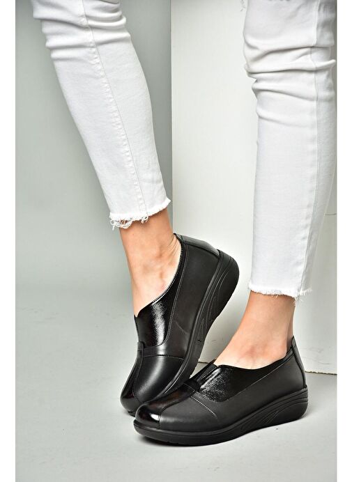 P555070503 Siyah Hakiki Deri Comfort Ortopedik Taban Kadın Ayakkabı - Görsel 3