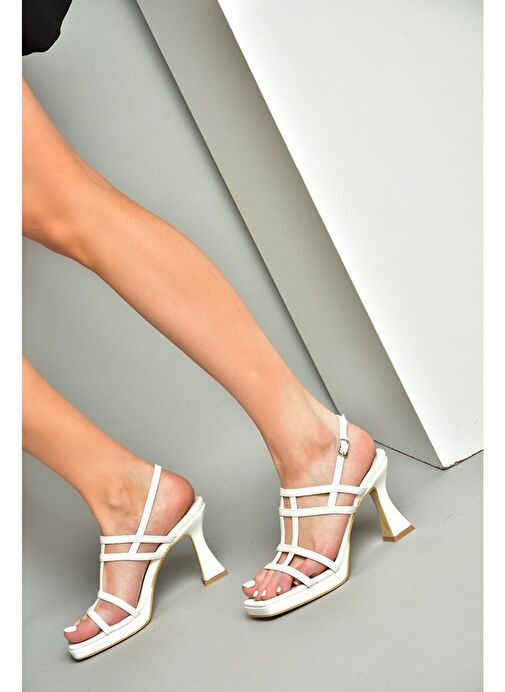 S569316009 Beyaz Kalın Topuklu Kadın Ayakkabı - Görsel 4