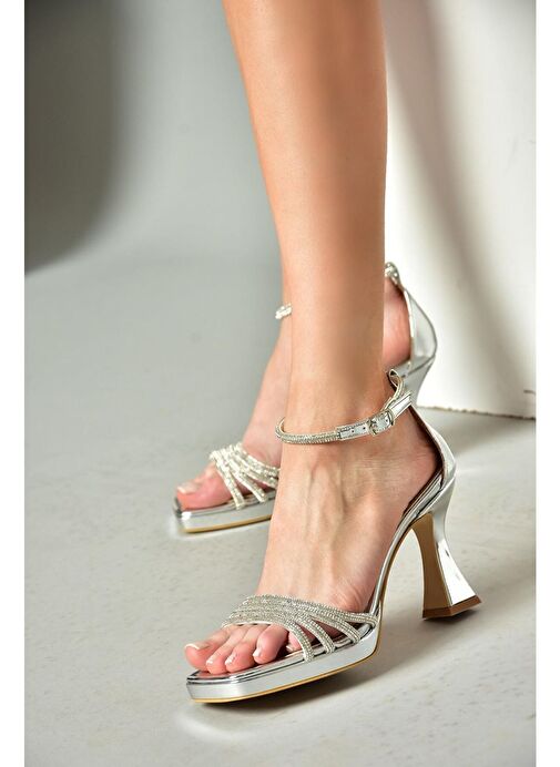 S569314634 Gümüş Ayna Kalın Topuklu Kadın Abiye Ayakkabı - Görsel 2