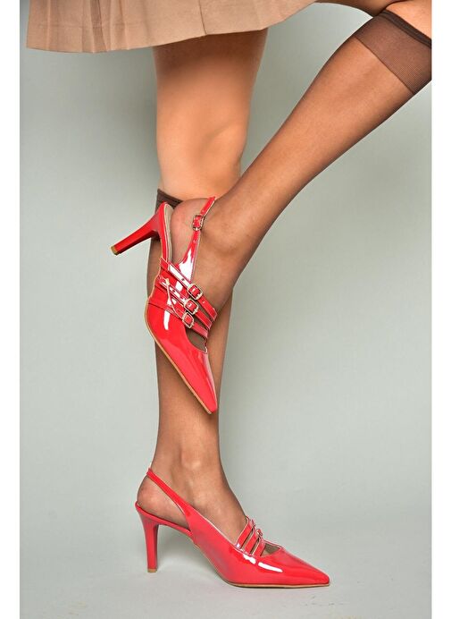 Fox Shoes Kırmızı Kadın Rugan Topuklu Ayakkabı 11911 - Görsel 3