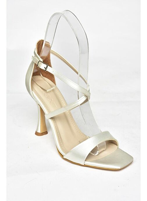 S569815404 Bej Saten Kumaş Kadın Abiye Ayakkabı - Görsel 8