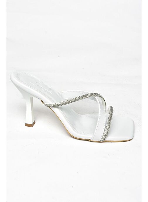 S590333109 Beyaz Taşlı Topuklu Kadın Terlik - Görsel 7