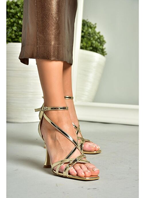 S569815334 Altın Ayna İnce Topuklu Kadın Abiye Ayakkabı - Görsel 2