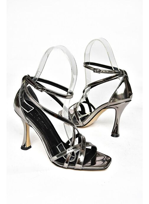 S569815334 Platin Ayna İnce Topuklu Kadın Abiye Ayakkabı - Görsel 6